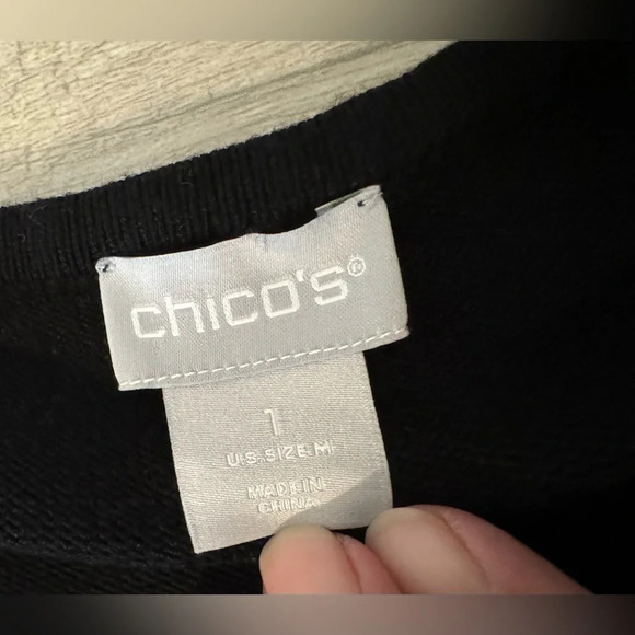 Chicos Textured Pullover Sequin Sleeves Black Sweater Party Size 1 US Medium - Picture 8 of 8